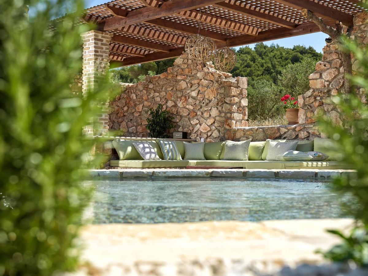 Villa Meralia Anafonitria ภายนอก รูปภาพ