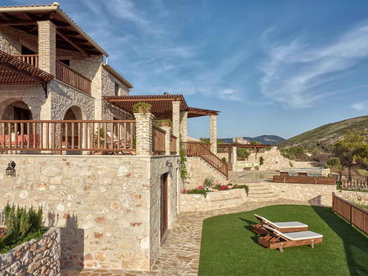 Villa Meralia Anafonitria ภายนอก รูปภาพ